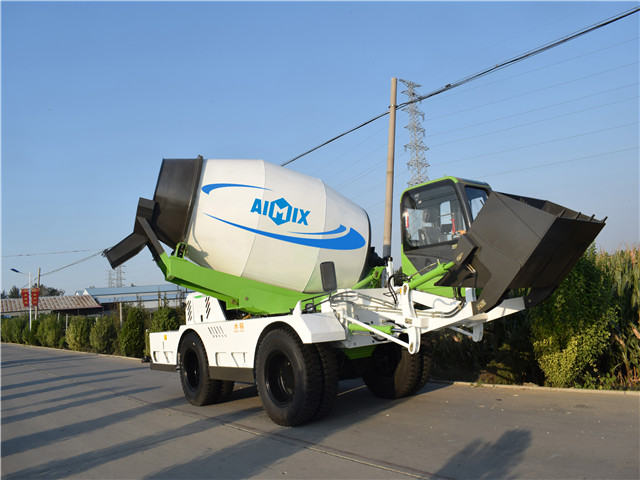 price self loading concrete mixer for sale