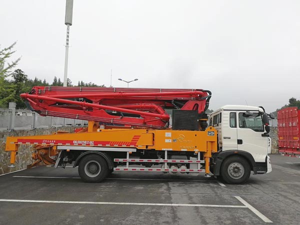 44m placing boom concrete pump