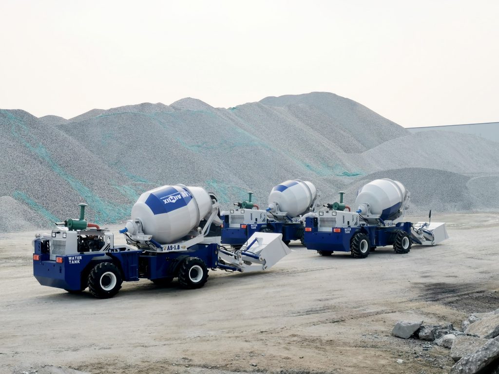 self loading concrete mixer trucks