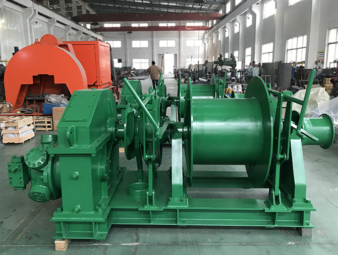 hydraulic winch